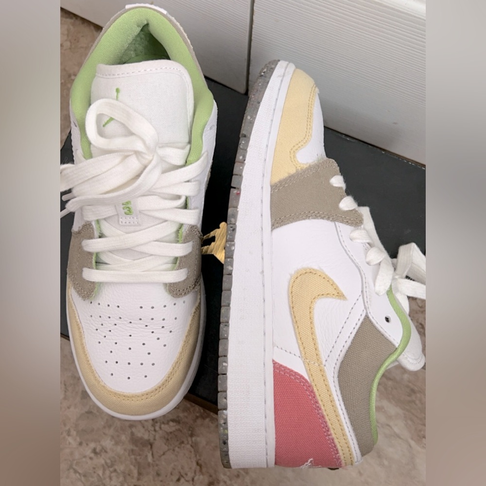 Air Jordan 1 low “Pastel Grind Green”